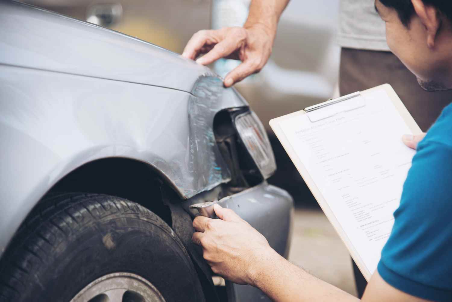 Why Hiring a Chicago Car Accident Lawyer Matters